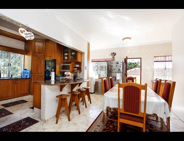 3 BEDROOM FREEHOLD FOR SALE IN AVOCA
